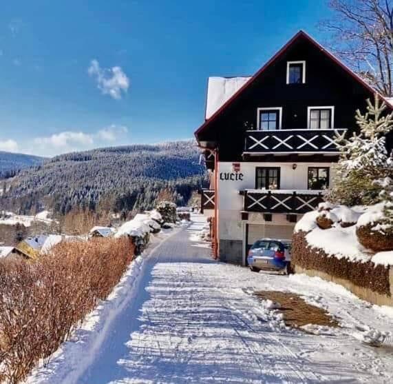 Pension Lucie Spindleruv Mlyn Exterior photo